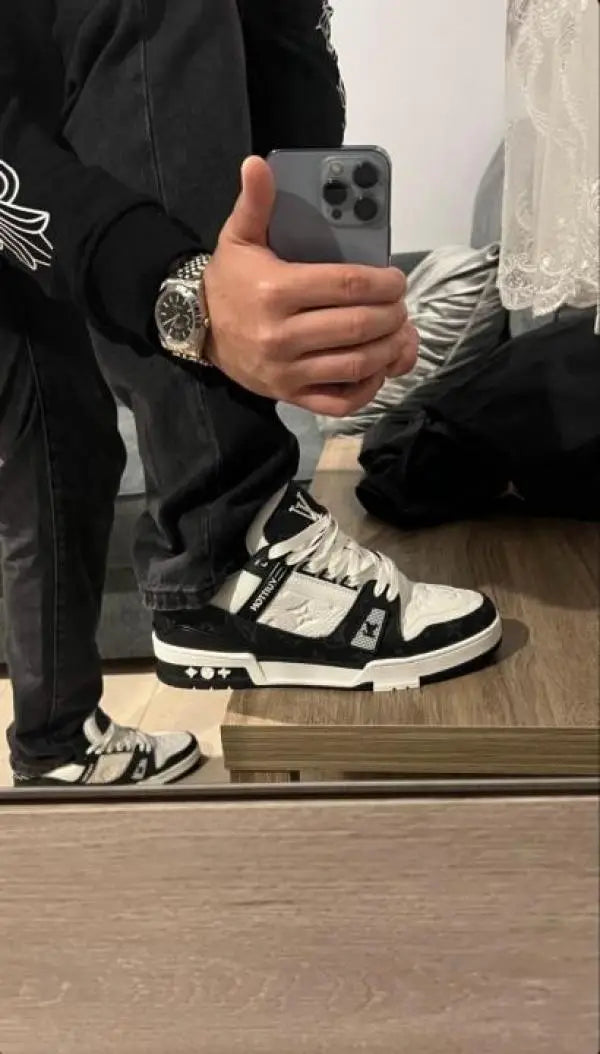 Loui_s Vuitton LV Trainer Monogram White Black Denim With Accessories