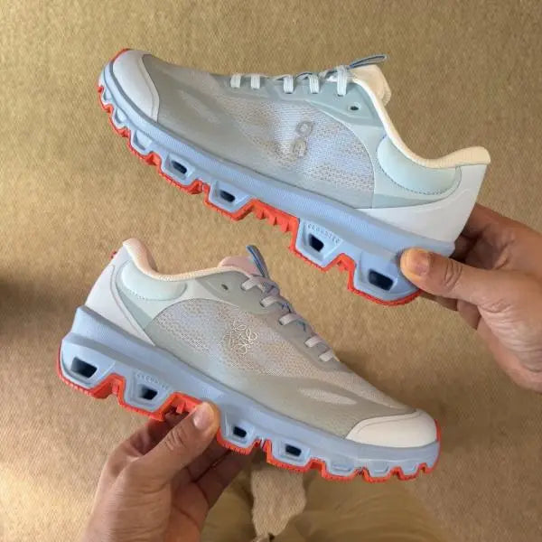 On Cloud Running venture 2 Loewe Blue Red White Secondary image