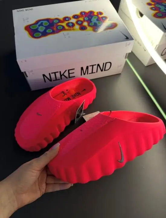 Nikee Mind 001 Mules In Solar Red