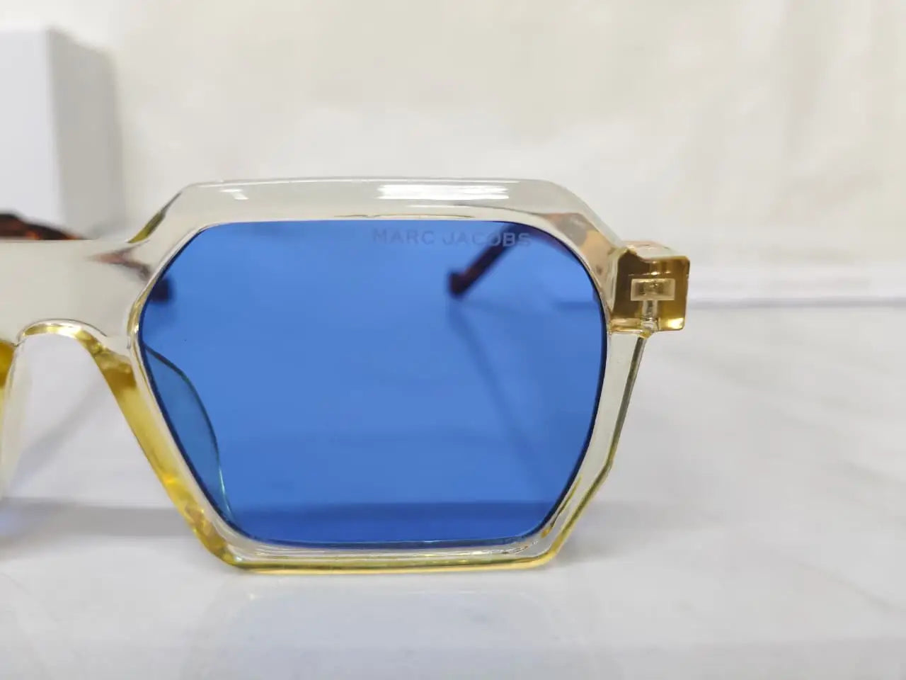 Marc Jacobs Tiger blue