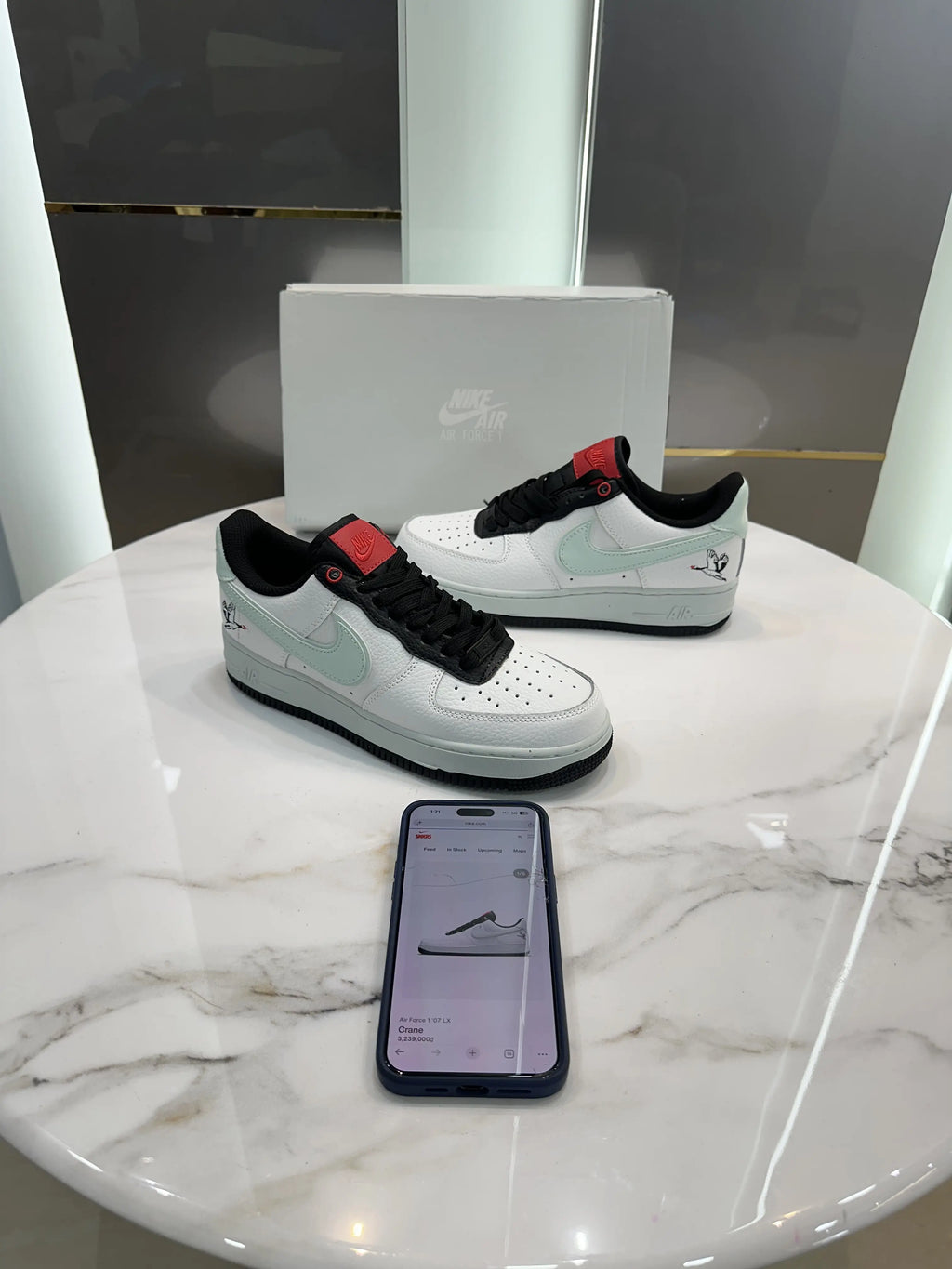 Nike_Airforce 1 Low LX Crane Sneaker