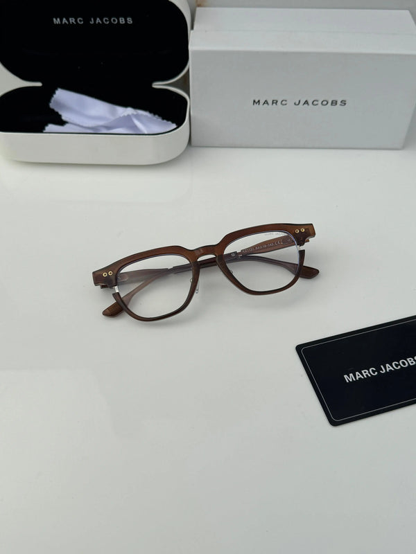 Marc_jacobs_1131_brown_plano