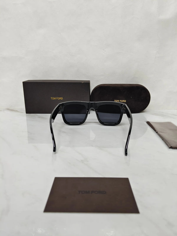 TOM FORD 259 BLACK