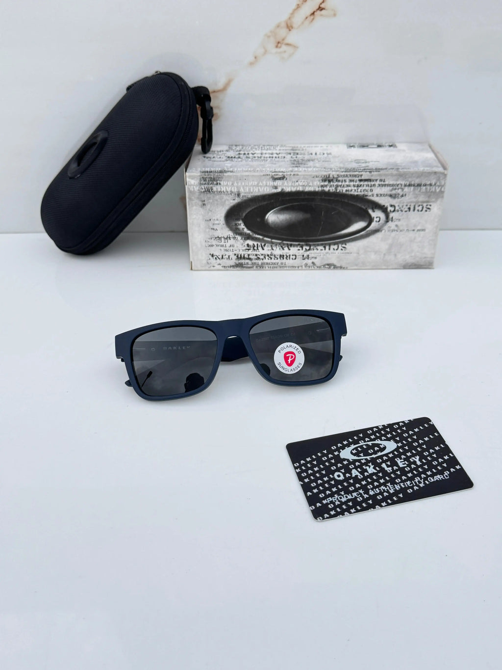 Oakley_2262_blue