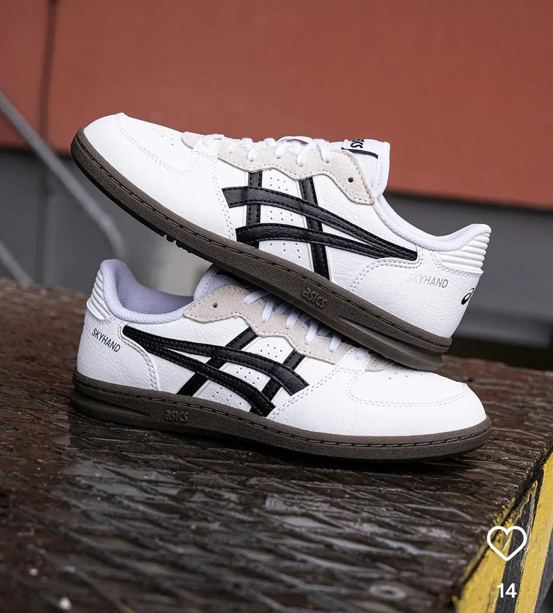 Asics Skyhand OG White Black Mens Retro Sneakers D-1909