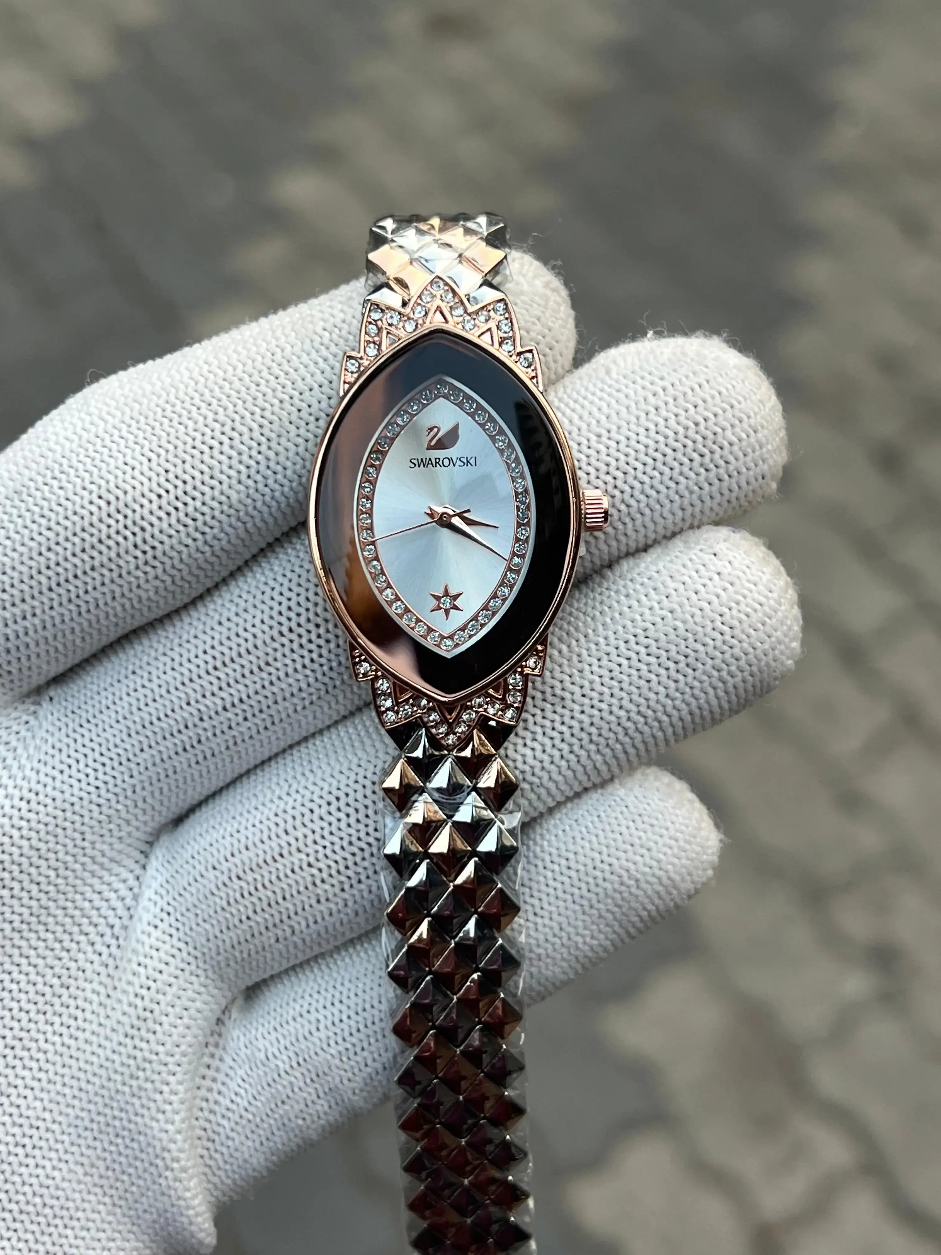 Swarovski Two Tone White Secondary image
