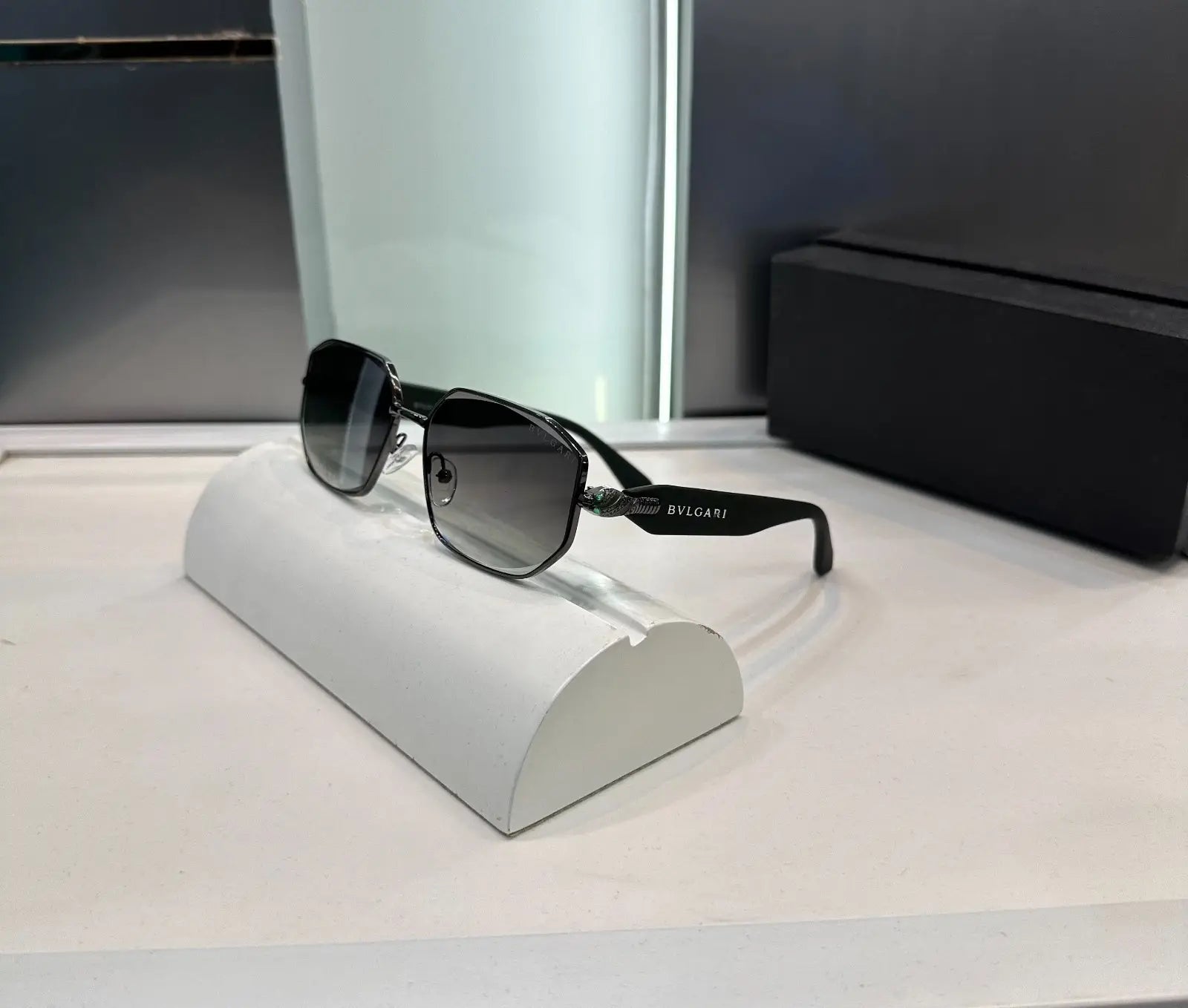 Bvlgari All Green Premium Shades 580 Main image