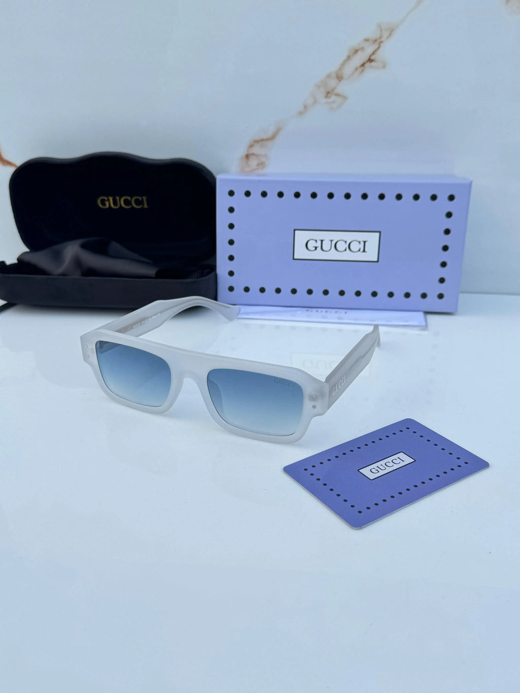Gucci_336_white_blue