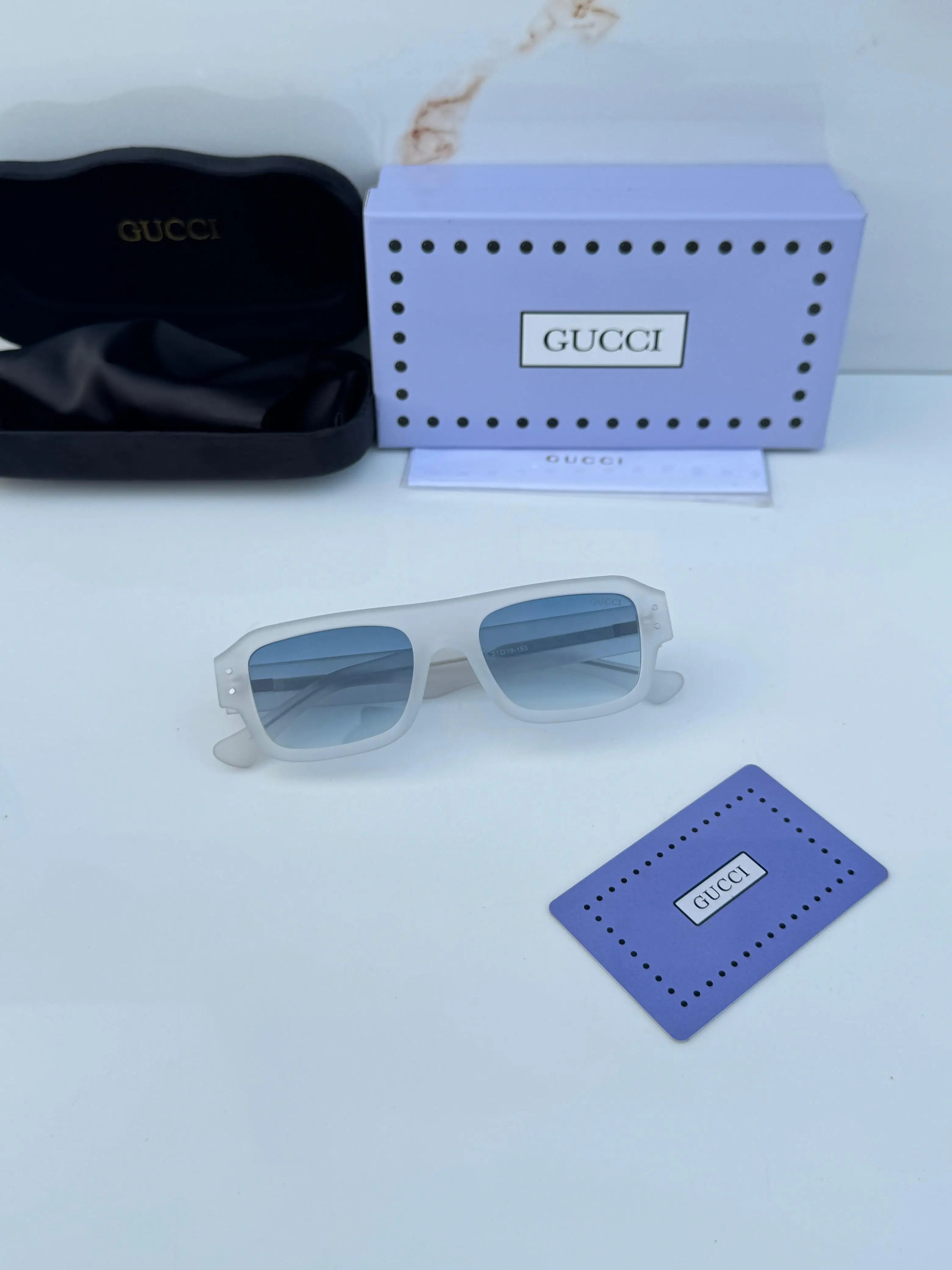 Gucci_336_white_blue