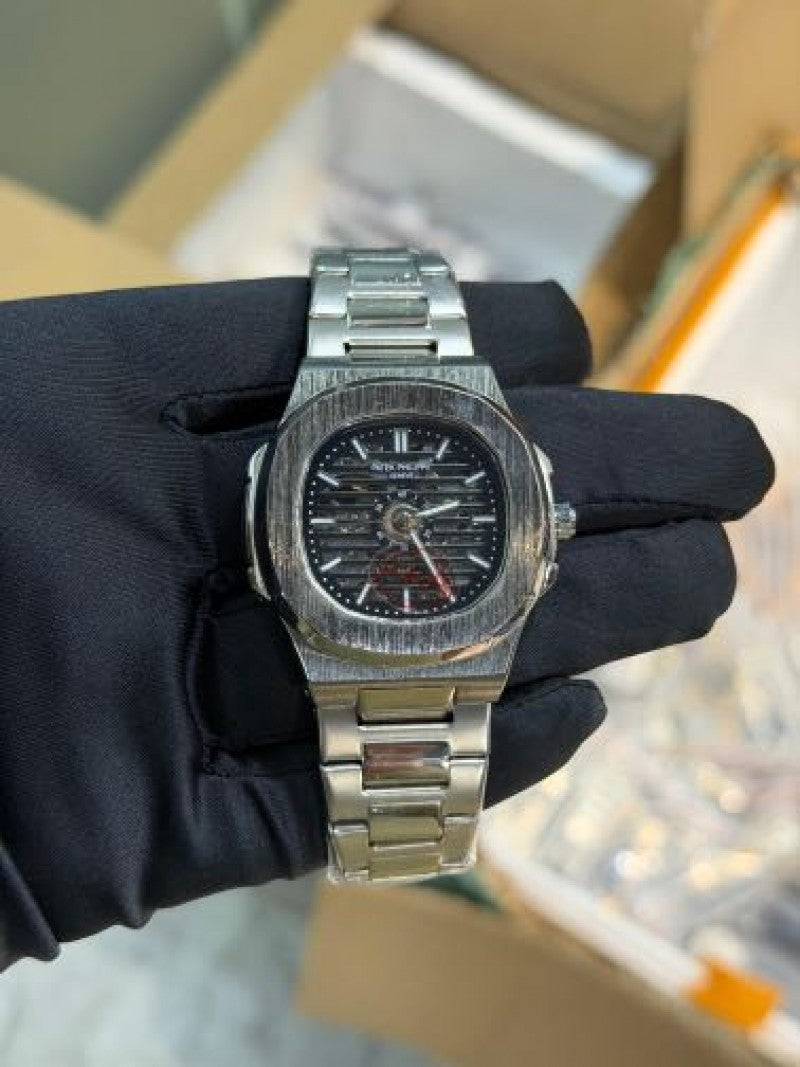 Pate_k Philippe Skeleton 134