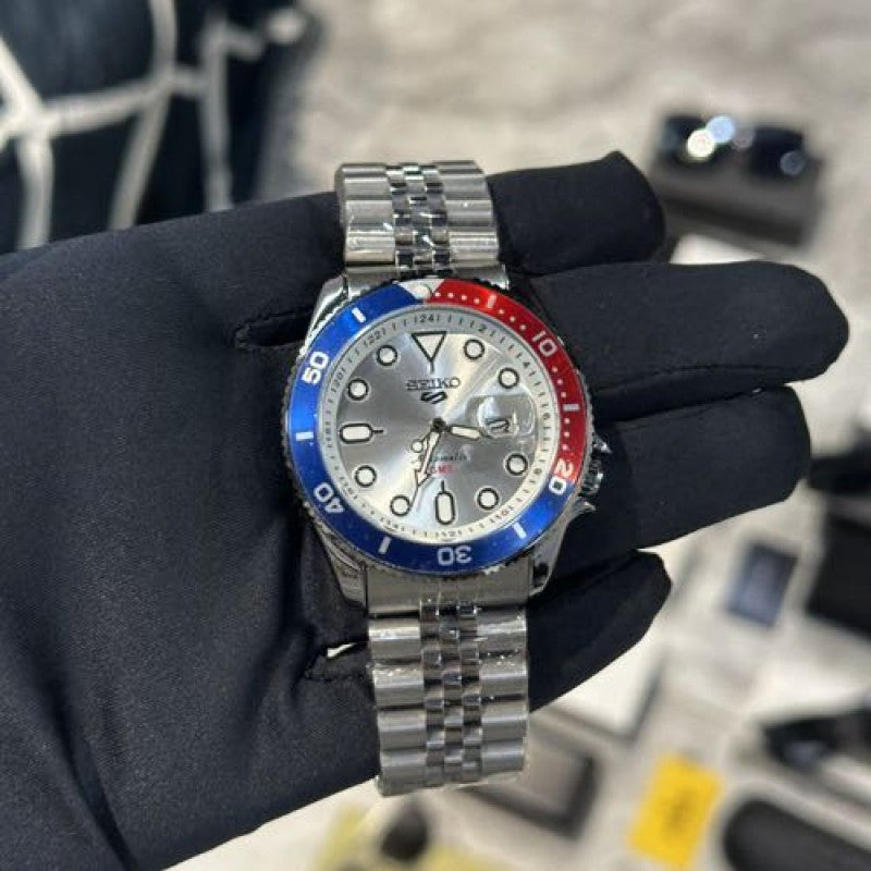 Seiko Gmt Sportz 5 White ( 131 )