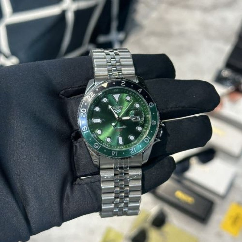 Seiko Gmt Sportz 5 Green ( 131 )