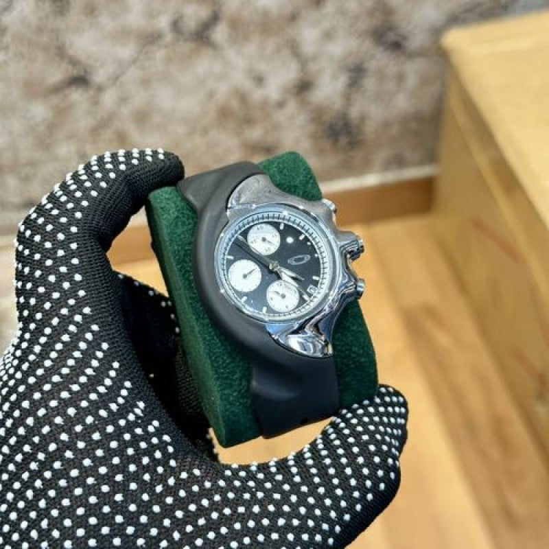 OAKLE_Y DETONATOR ALL WORKING QUARTZ ( 008 ) Main image