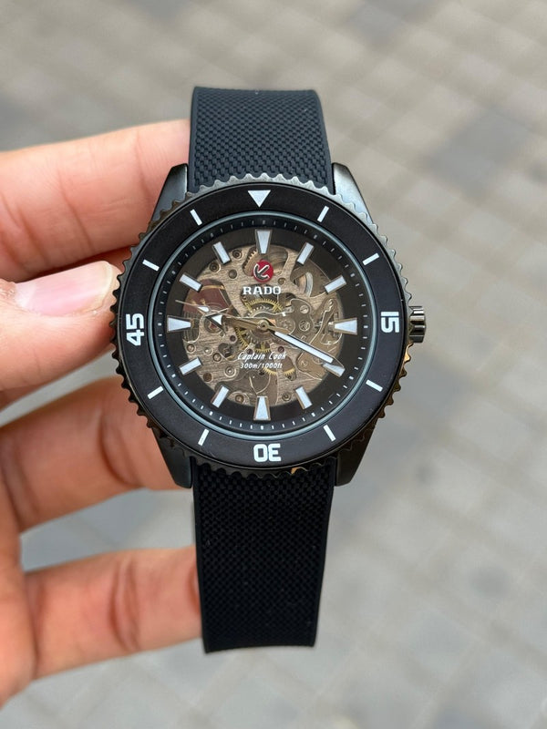 Rad o Captain Cook Automatic Silicone Black