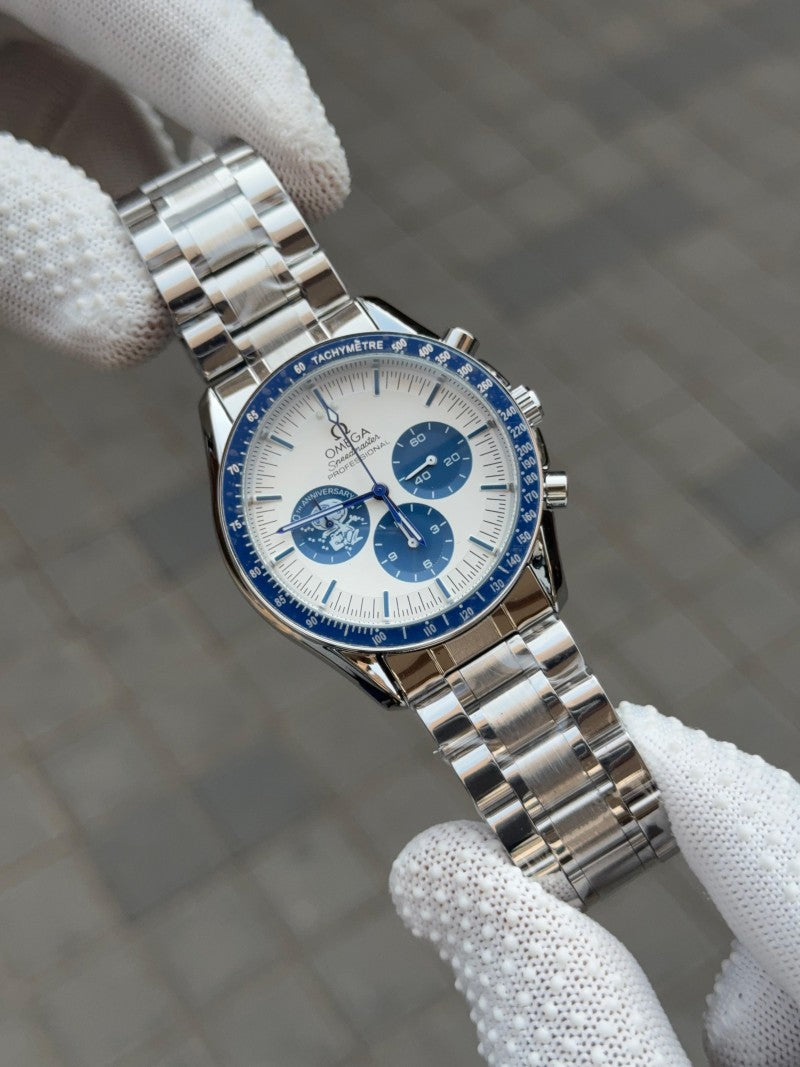 Omeg a Speedmaster 50th Anniversary