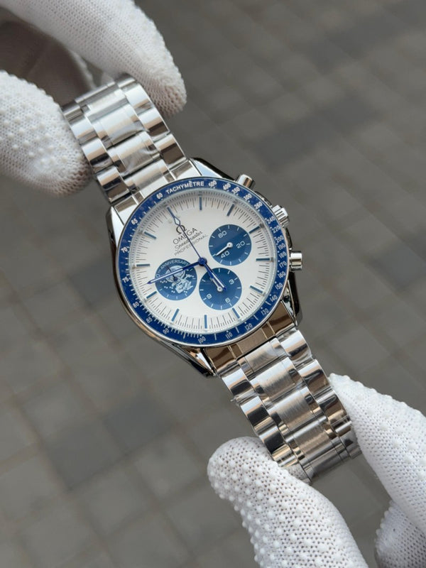 Omeg a Speedmaster 50th Anniversary