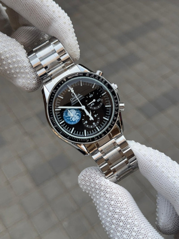 Omeg a Speedmaster 50th Anniversary