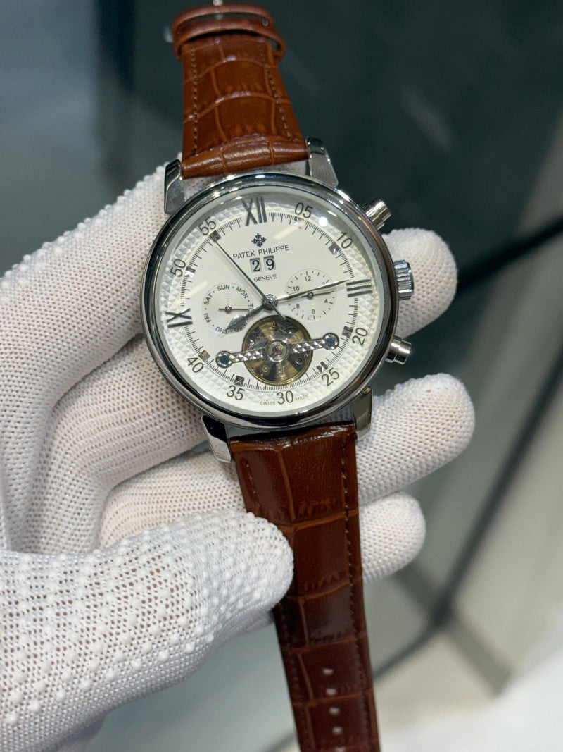 Patek Phillep e Calendar Leather Automatic