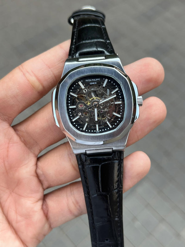 Pate k Phillipe Nautilus Leather Automatic