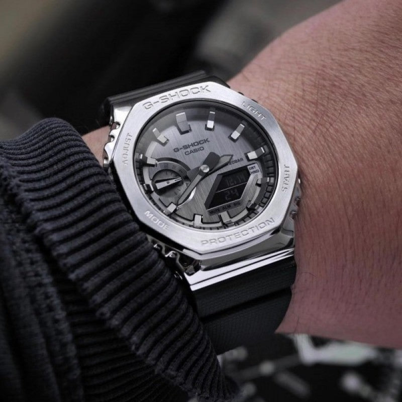 G shock GM2100 Silver Grey