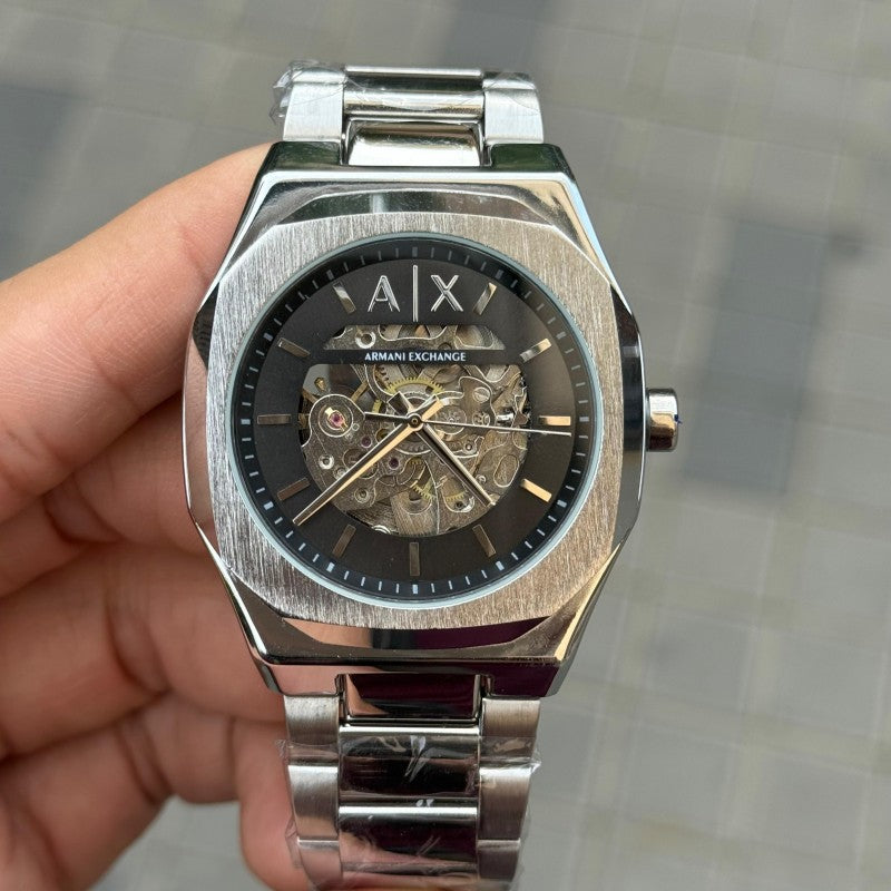 Arman i Exchange Square Open Machine