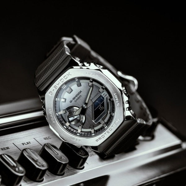 Casio G shock GM 2100 Silver Grey