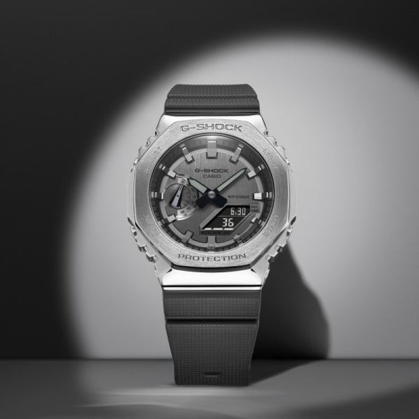 Casio G shock GM 2100 Silver Grey