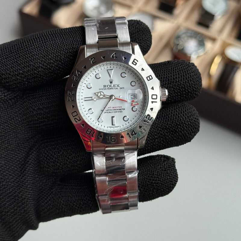Role x Oyster Perpetual Explorer 2 0 Quartz Silver White Secondary image
