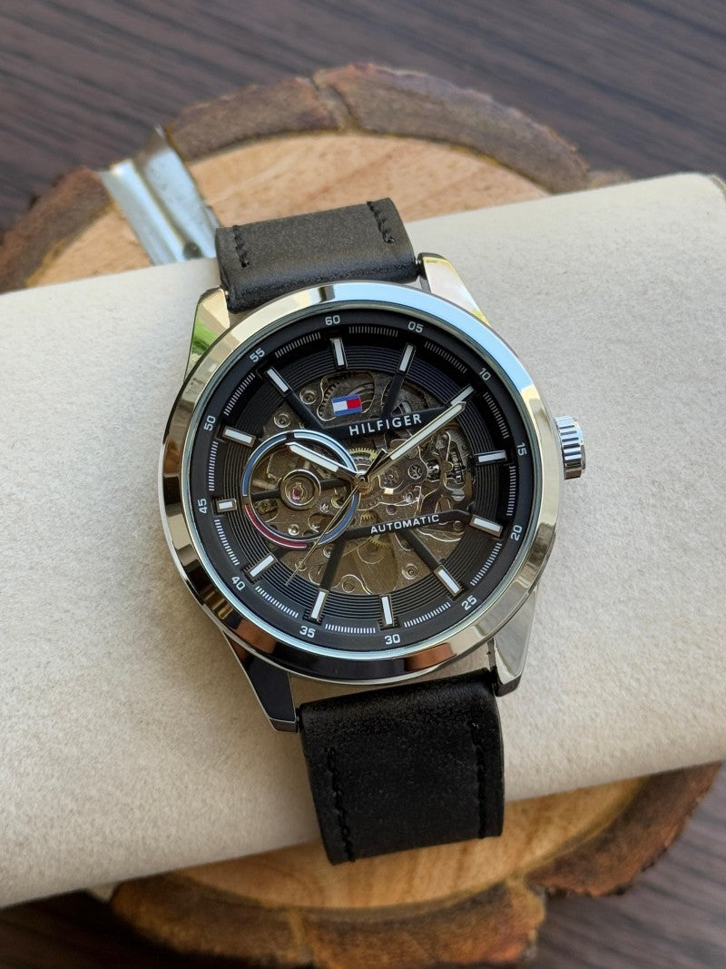 Tommy Hilfige r Automatic Silver Black Leather