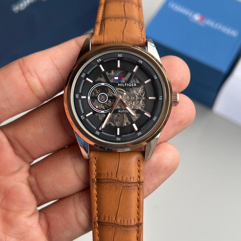 Tommy Hilfige r Automatic Leather