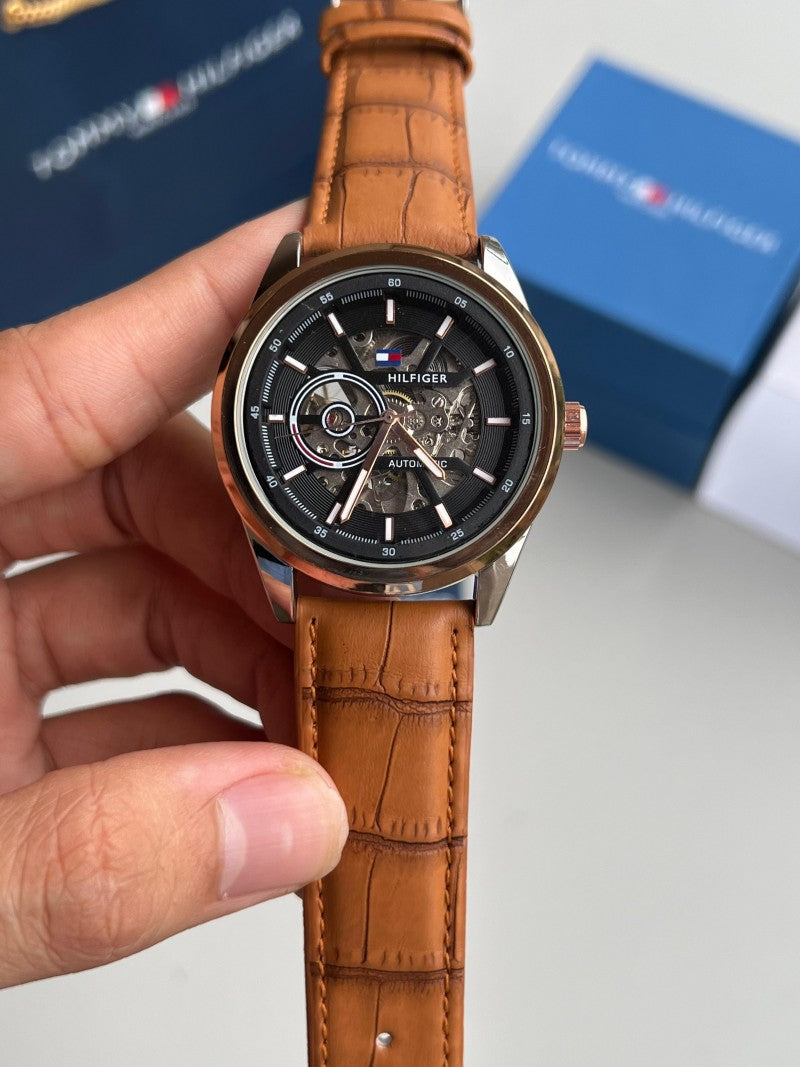 Tommy Hilfige r Automatic Leather