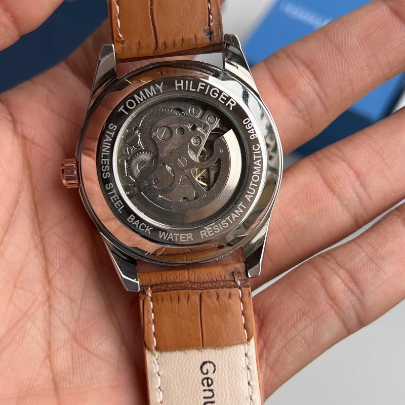 Tommy Hilfige r Automatic Leather