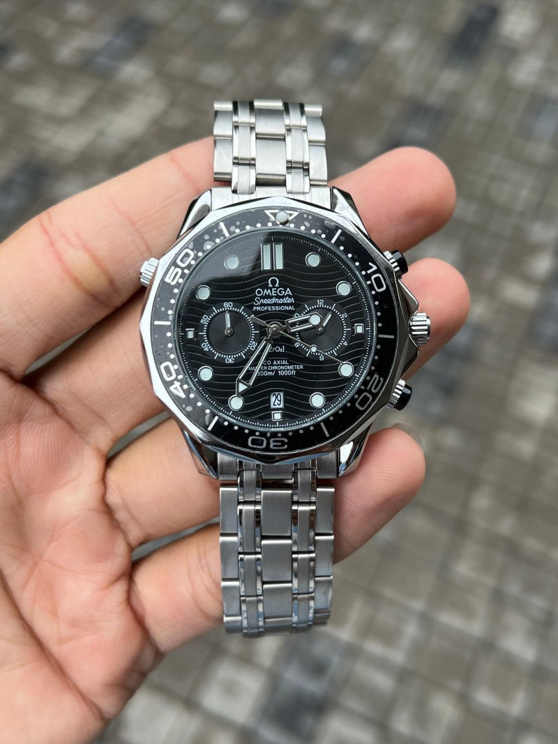 Omeg a Speed Master Professional Chronograph