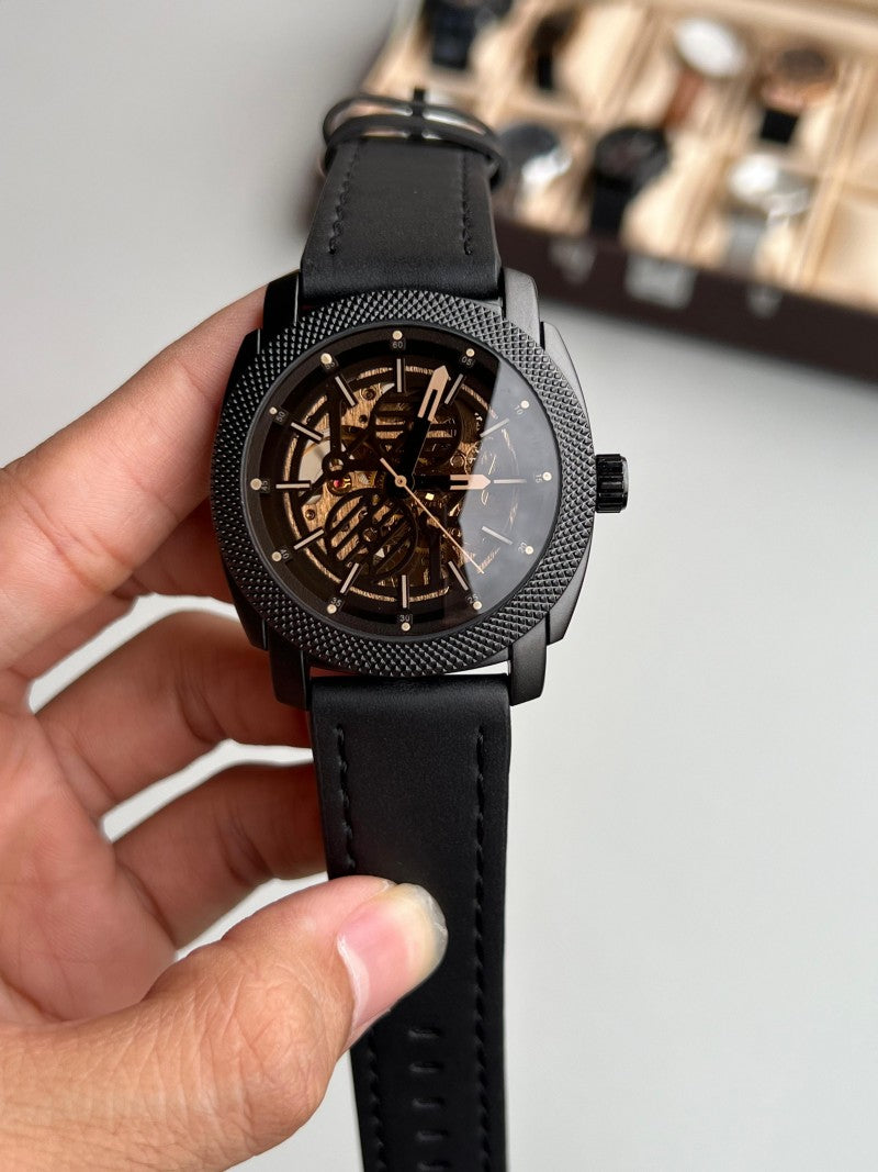 Fossi l Automatic Leather Black