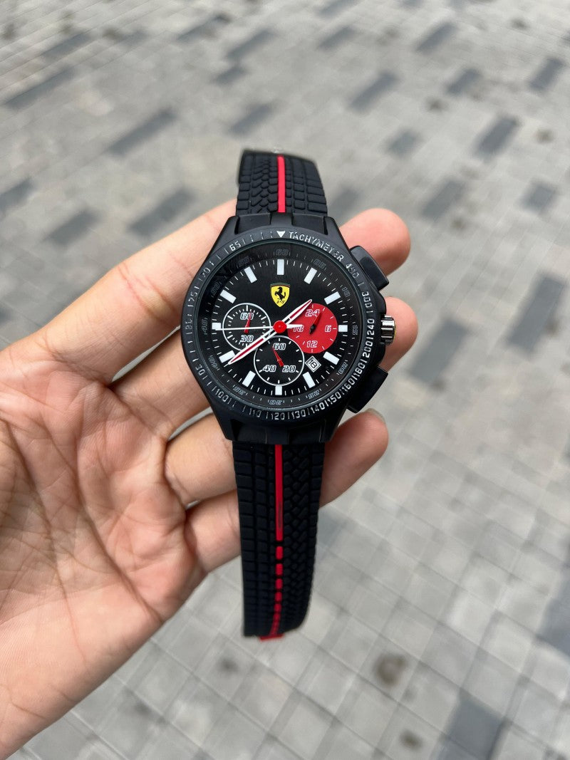 Ferrar i Scuderia Black