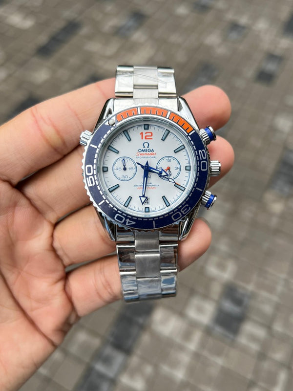 Omeg a Speed Master Professional Chronograph