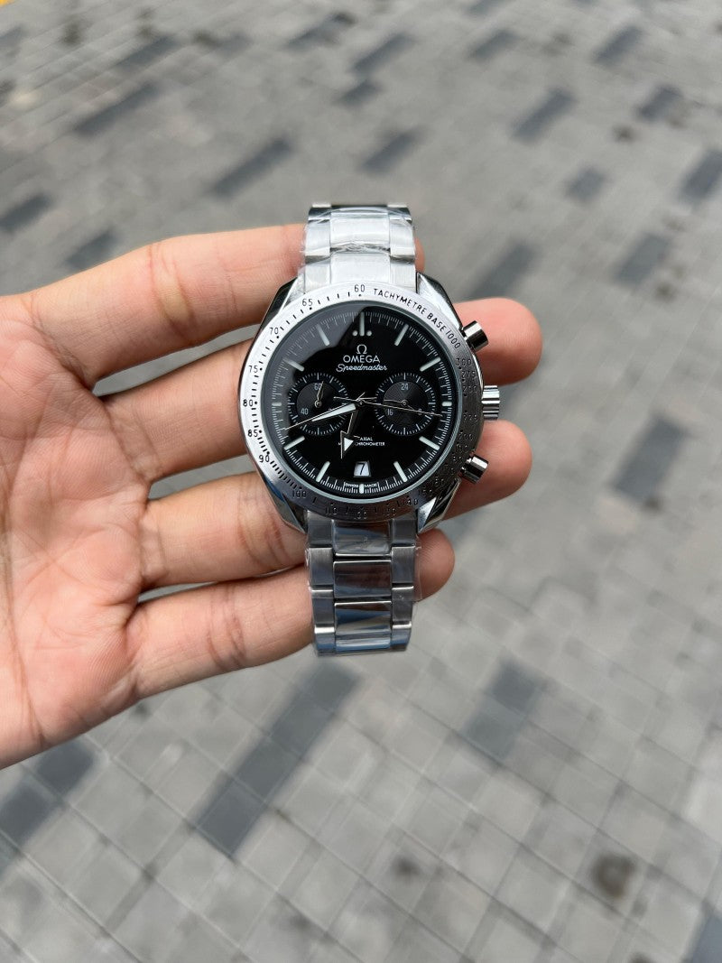 Omeg a Speedmaster Co Axial Silver Black