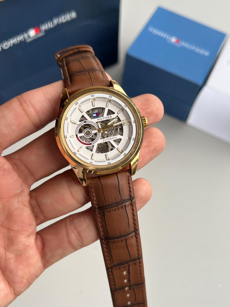 Tommy Hilfige r Automatic Leather Main image