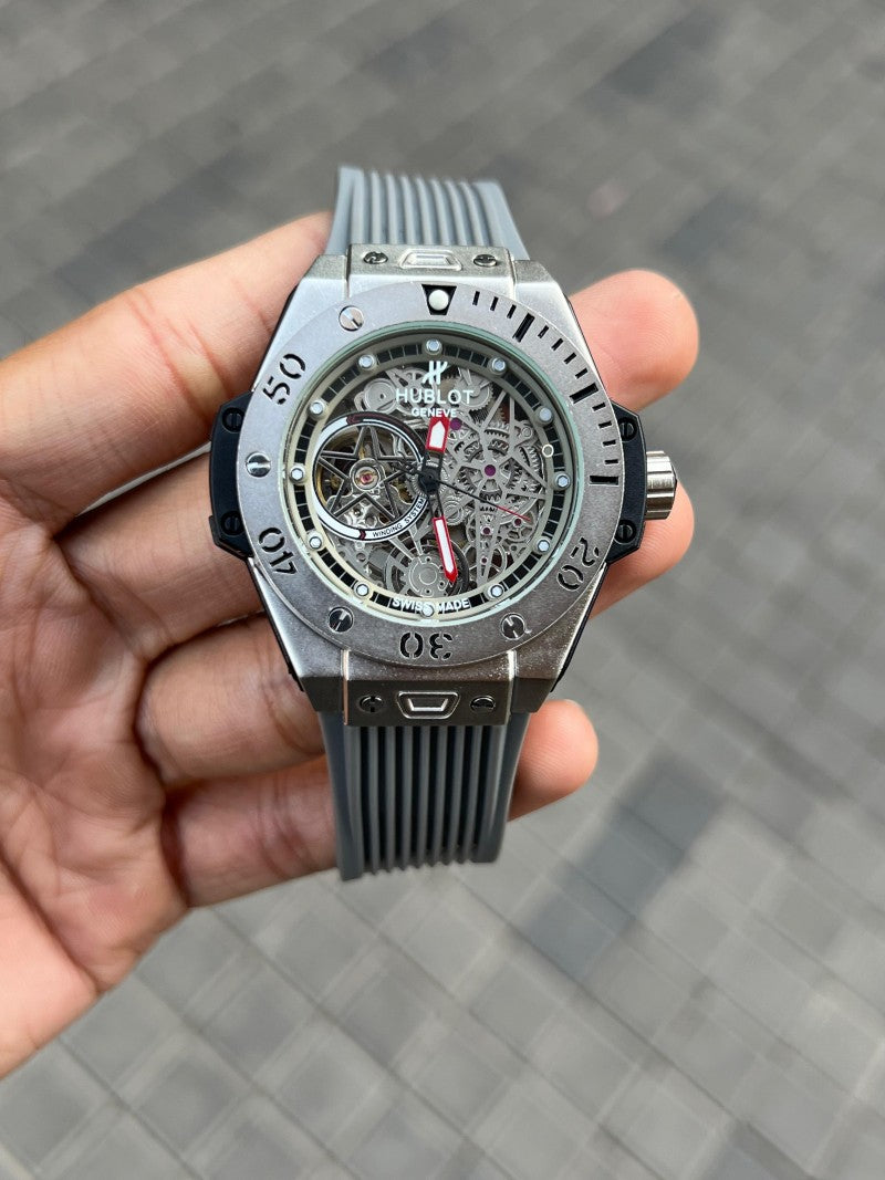 Hublo t Big Bang Skeleton Automatic Grey