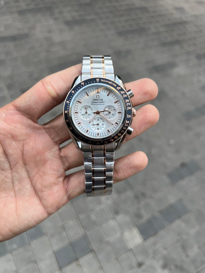 Omeg a Speedmaster Professional
