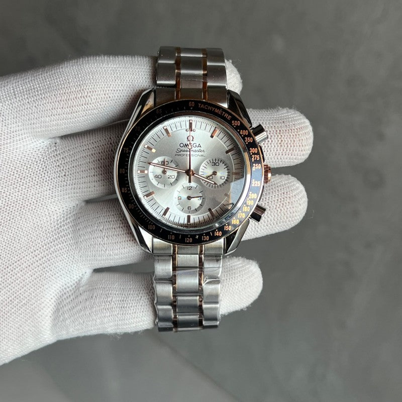 Omeg a Speedmaster Professional