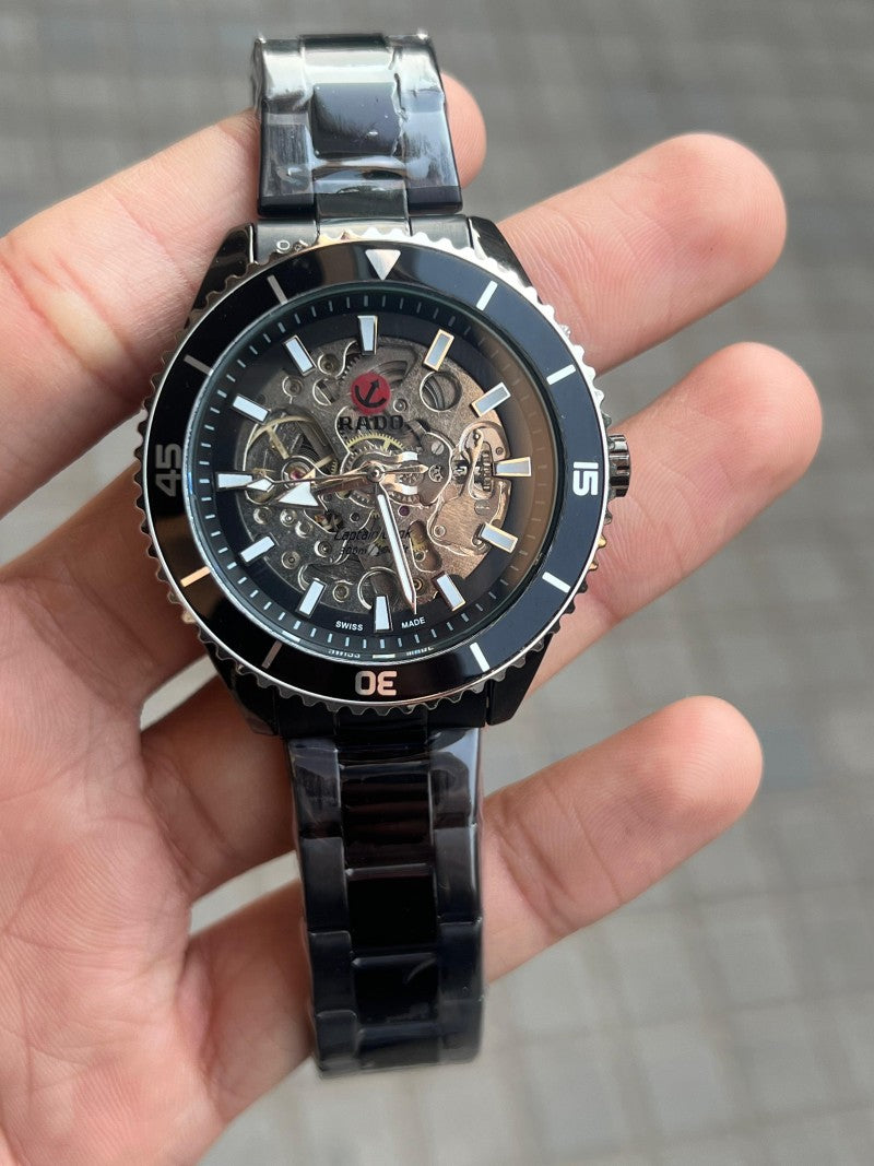 Rad o Captain Cook Automatic