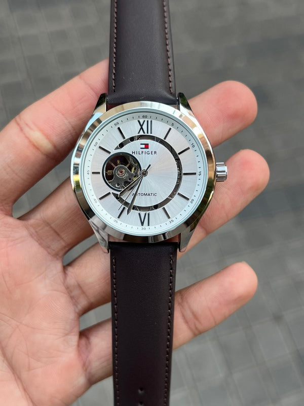 Tommy Hilfige r Automatic