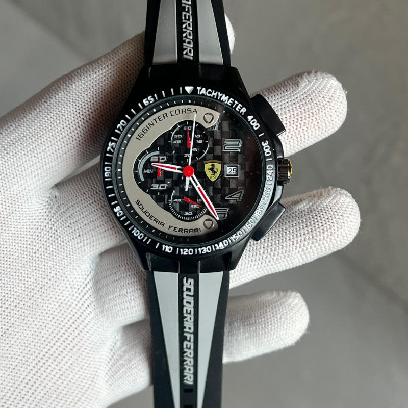 Ferrar i Scuderia Grey