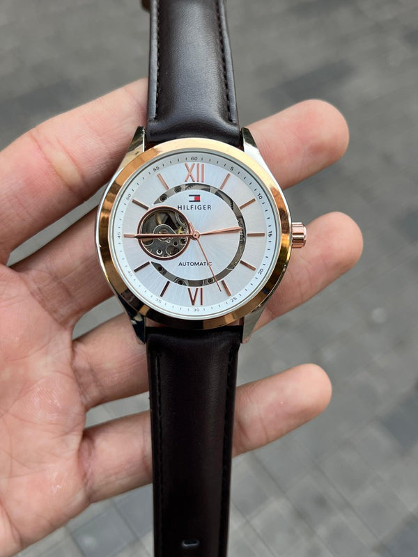 Tommy Hilfige r Automatic