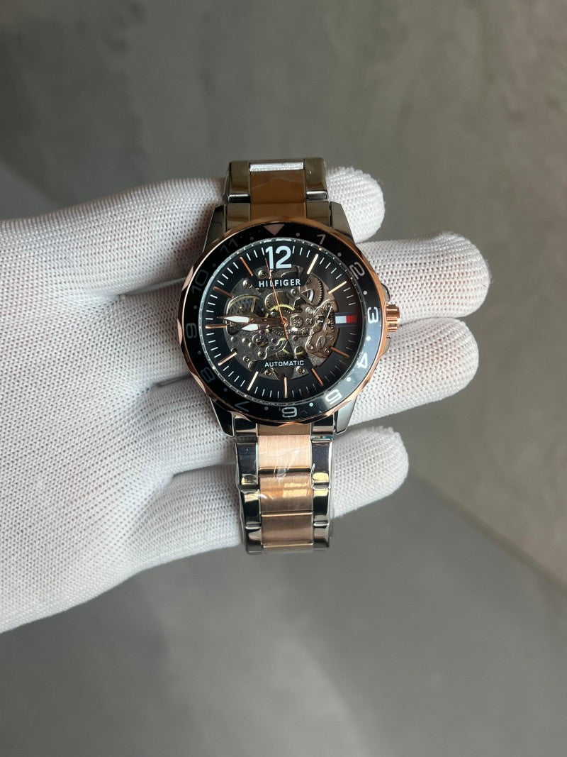 Tomm y Hilfiger automatic