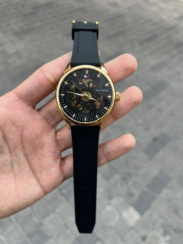 Tommy Hilfige r Automatic