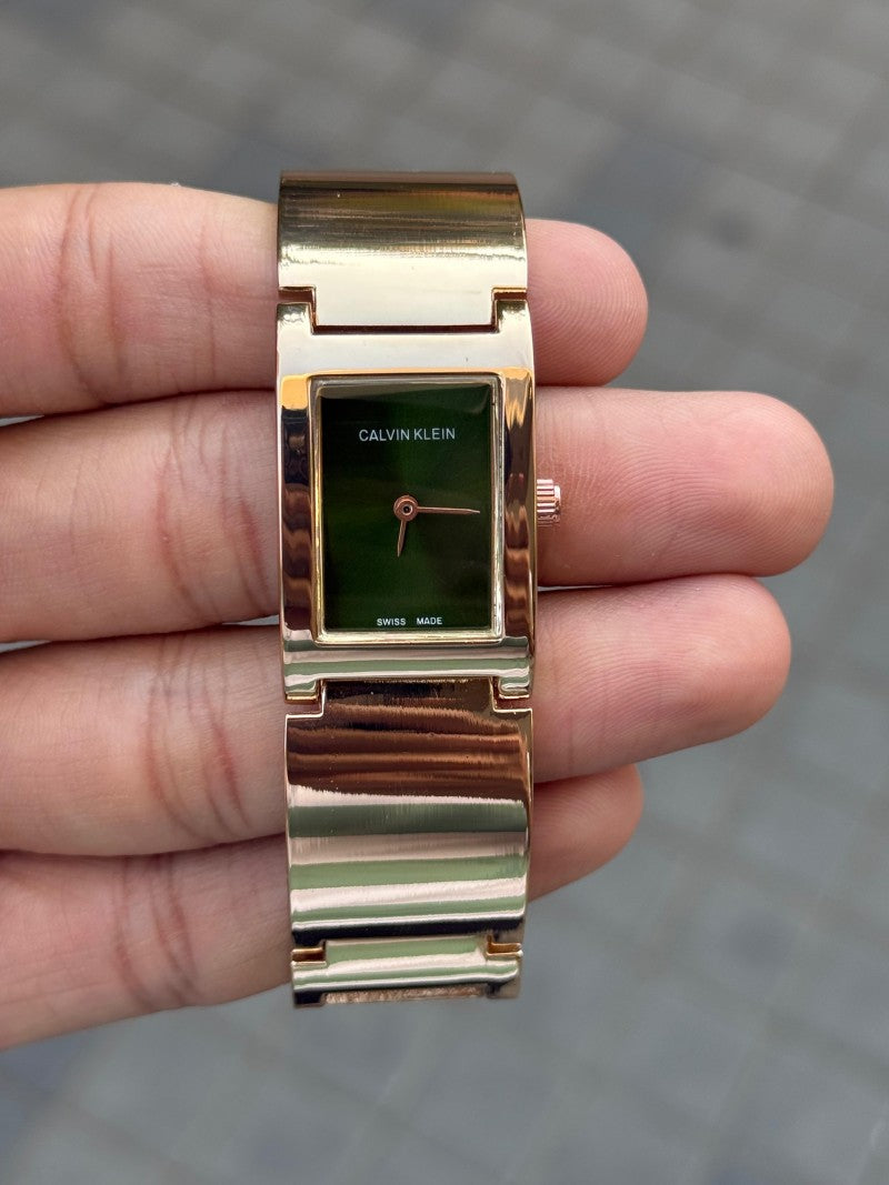 Calvin Klei n Rectangular Women s Rose Green Secondary image
