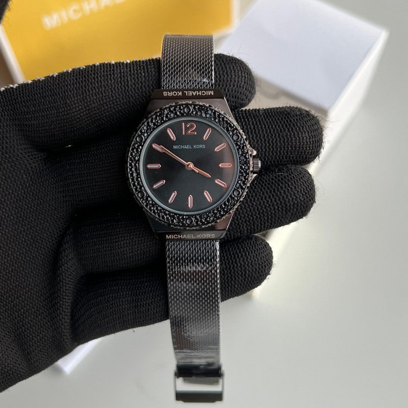 Michael Kor s Lennox Women s Black