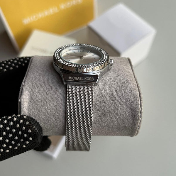Michael Kor s Lennox Women s Silver